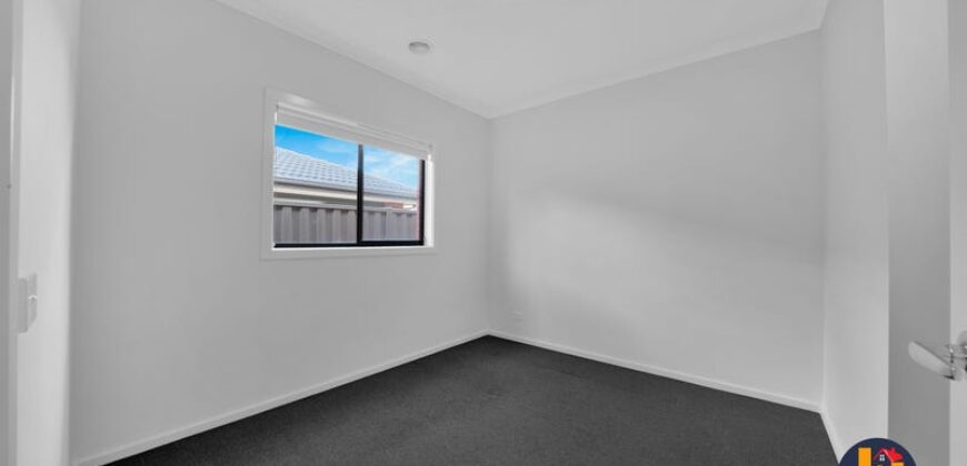 33 Lakeside Dr, Wollert, Vic 3750