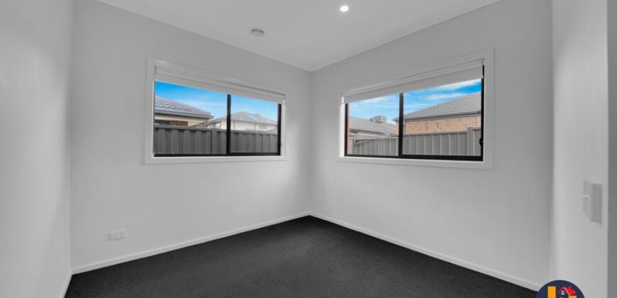 33 Lakeside Dr, Wollert, Vic 3750