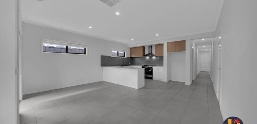 33 Lakeside Dr, Wollert, Vic 3750