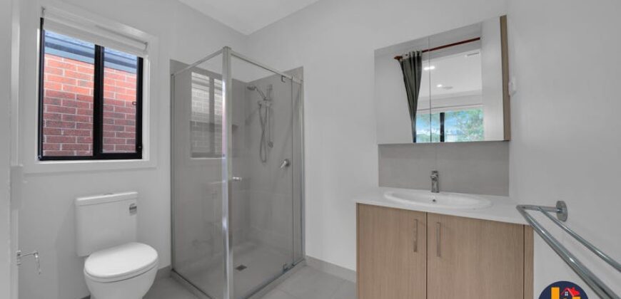 33 Lakeside Dr, Wollert, Vic 3750