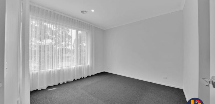 33 Lakeside Dr, Wollert, Vic 3750
