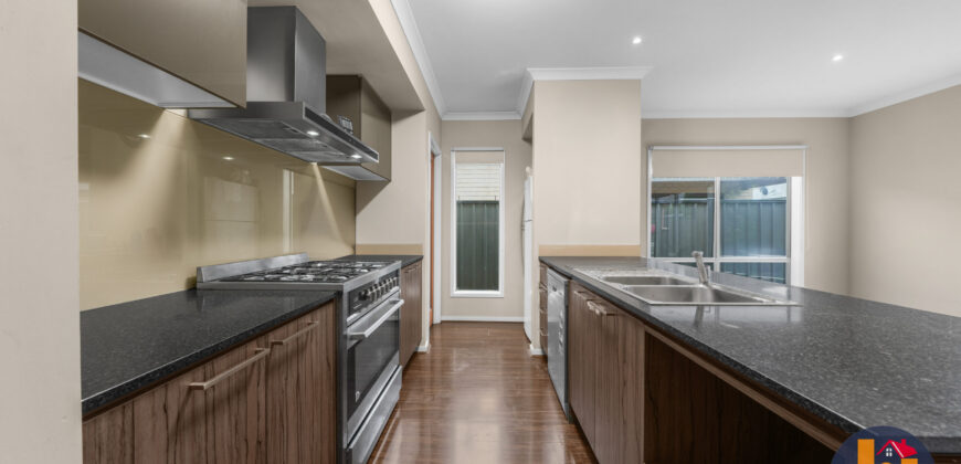 28 Jonesfield St Craigieburn VIC 3064