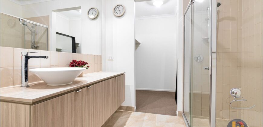 5 Emblem Way, Craigieburn, VIC 3064