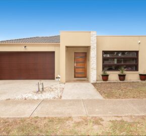 19 Flannery Street Craigieburn VIC 3064
