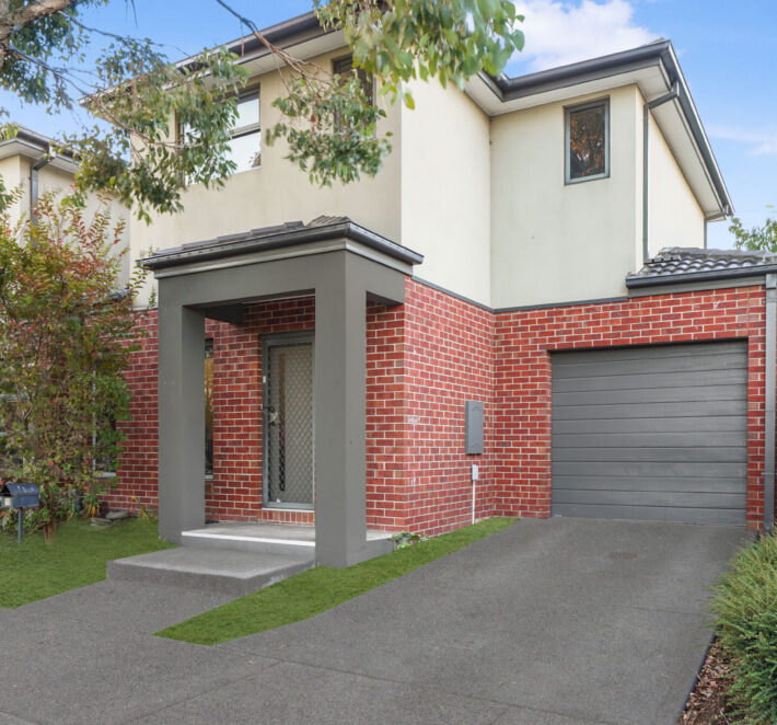 10 Gully Way Craigieburn VIC 3064