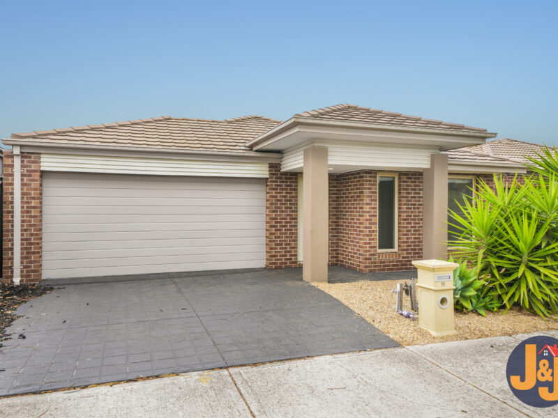 18 Fenland Street Craigieburn Vic 3064
