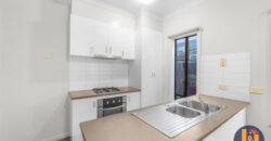 10 Gully Way Craigieburn VIC 3064 10 Gully Way Craigieburn VIC 3064