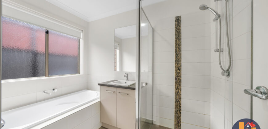 18 Fenland Street Craigieburn Vic 3064