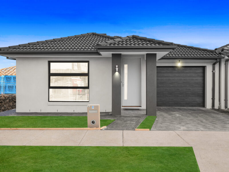 9 Yellowgum Wy Donnybrook VIC 3064 9 Yellowgum Wy Donnybrook VIC 3064