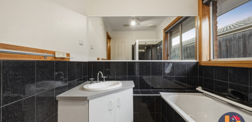 12 Weeden Drive, Werribee, Vic 3030