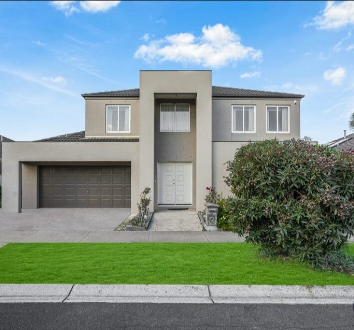 19 Burrora Way Craigieburn VIC 3064