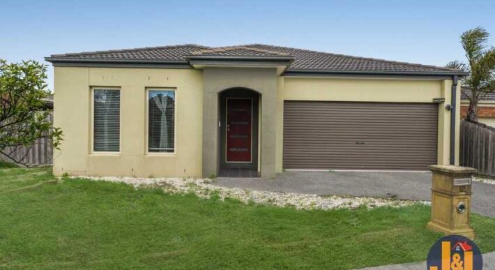 12 Hilton Street, Craigieburn, VIC 3064